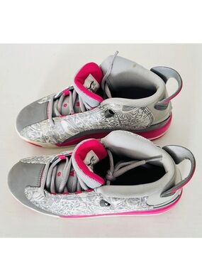 Air Jordan | Girls Dub Zero GG Wolf Grey Hyper Pink Youth Size 5.5Y Basketball